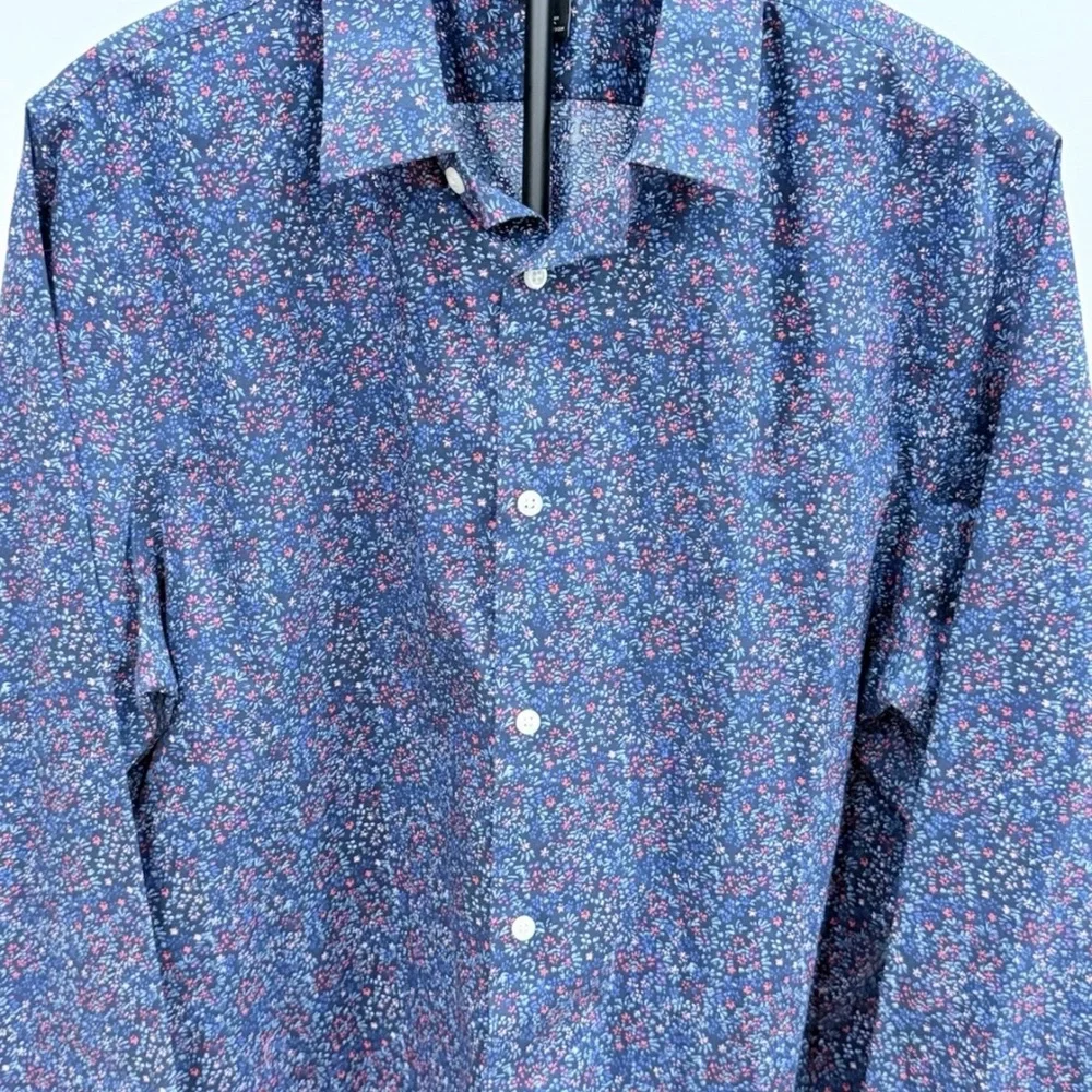 Banana Republic Mens Long Sleeve Button Down Floral Standard Fit Non Iron